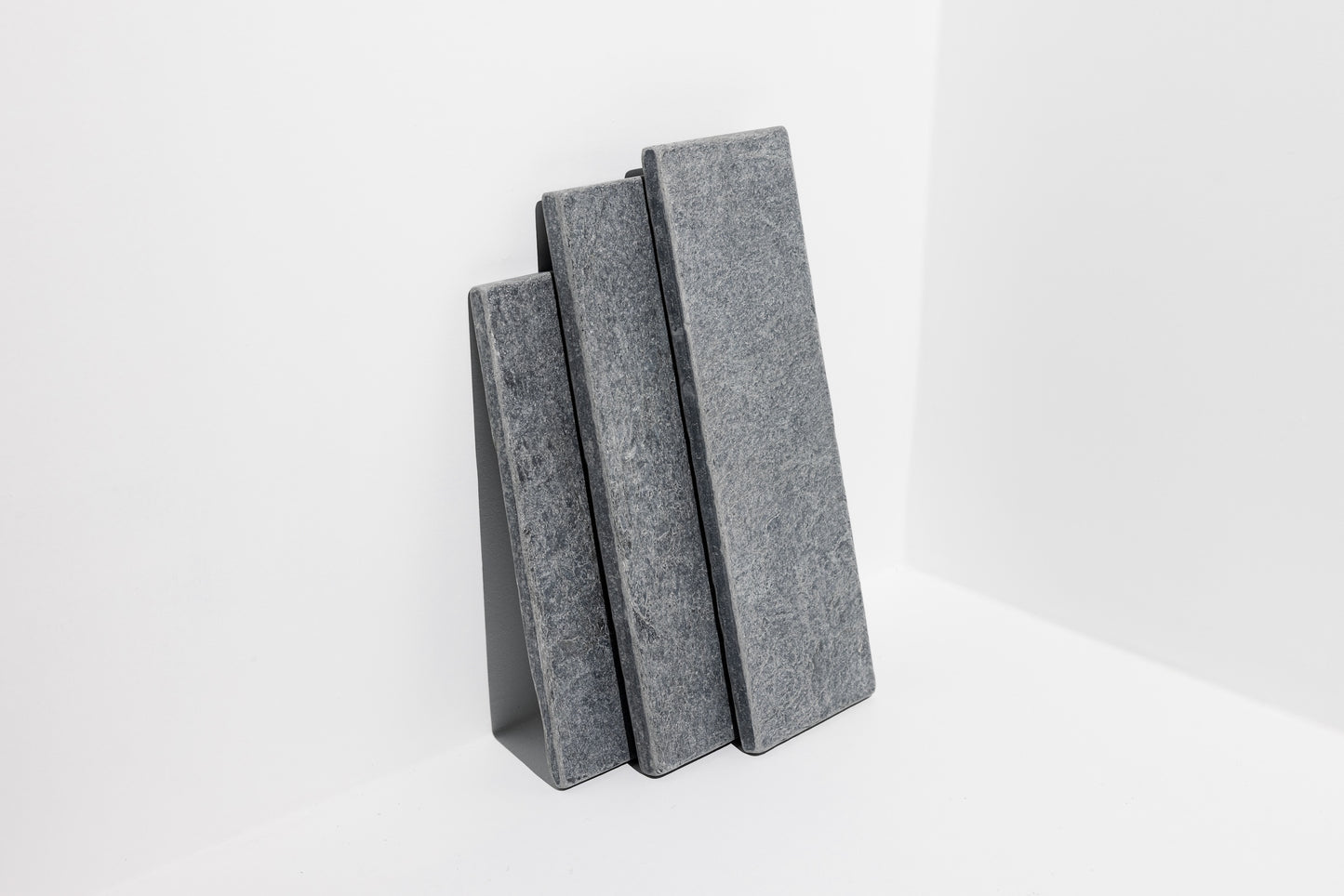 Frost Valley Light Grey Myllytetty Luonnonkivilaatta