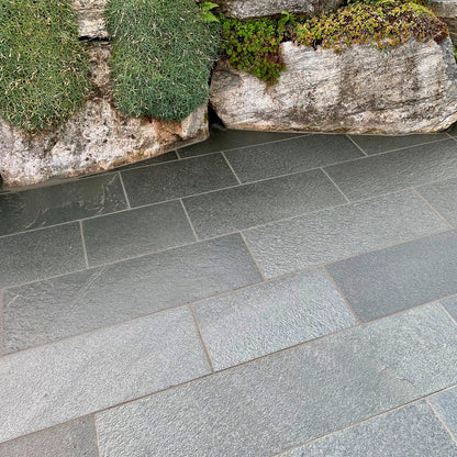 Northern Legacy Grey Natural Luonnonkivilaatta 20 mm